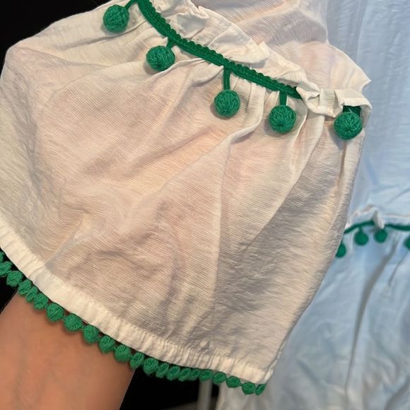 Club Monaco beachy white dress with green trim and pompoms - mini - size medium - Picture 2 of 4